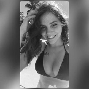 Meet your Posher, Cassandra